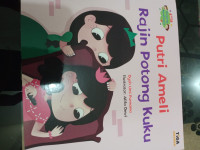 Image of Putri Ameli Rajin Potong Kuku
